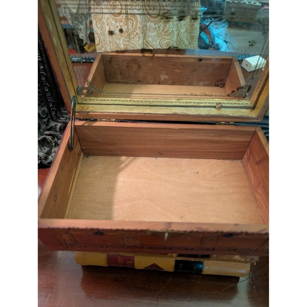 Vintage Carved Cedar Wood Jewelry Box Pastoral Landscape Mirror Trinket Chest